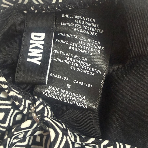 DKNY Black and White Geometric One Piece swimsuit - Picture 4 of 4